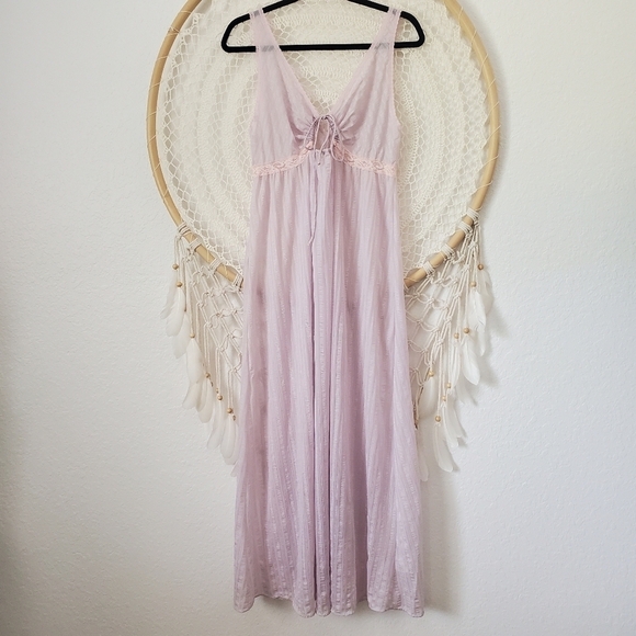 Vintage JCPenney Nylon Textured Lace Trim Romantic Maxi Sheer Nightgown Lilac - Picture 1 of 10